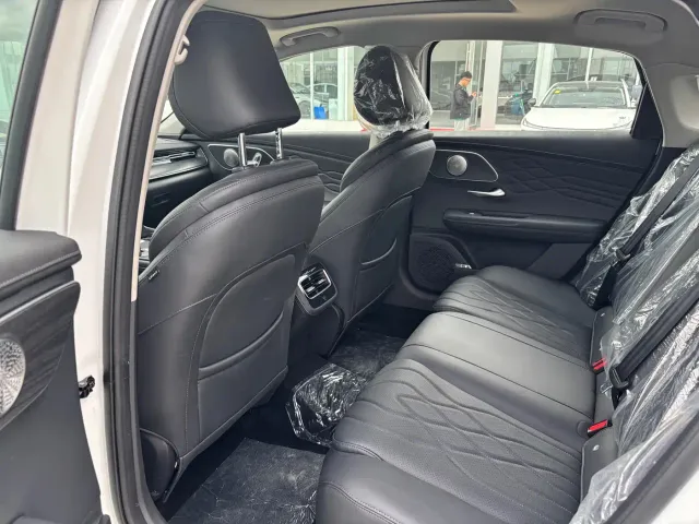 Chery Arrizo 8 PRO — Фото автомобиля 6