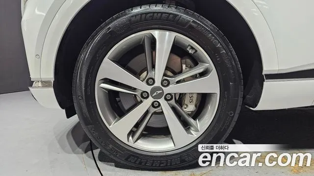 Genesis GV80 — Фото автомобиля 5