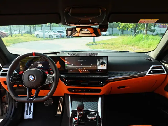 BMW M4 — Фото автомобиля 8