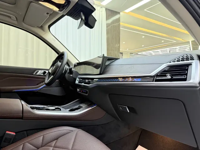 BMW X5 — Фото автомобиля 13