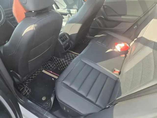 Volkswagen Tharu — Фото автомобиля 5