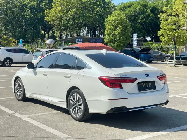 Honda Inspire — Фото автомобиля 28