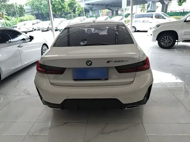 BMW 3 Series — Фото автомобиля 5