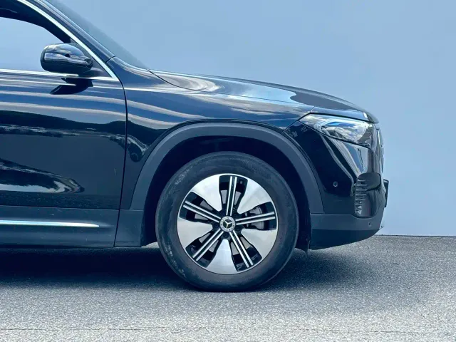 Mercedes-Benz EQB — Фото автомобиля 6