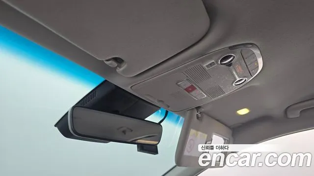 Hyundai Grandeur Premium — Фото автомобиля 18