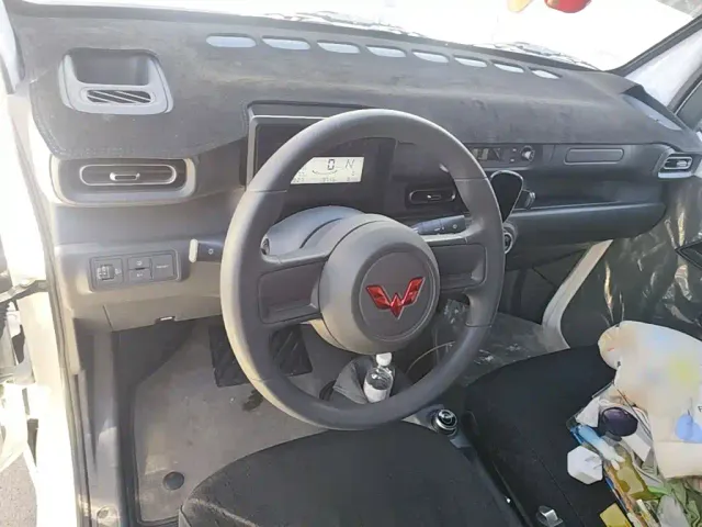 Wuling Zhiguang NEV — Фото автомобиля 10