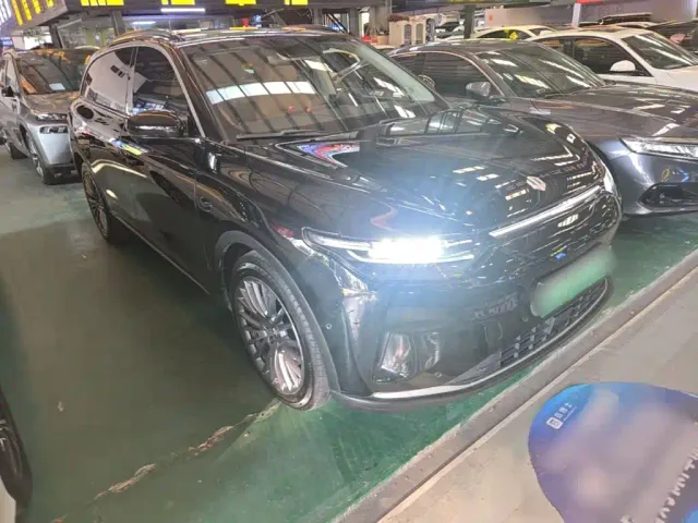 Leapmotor C11 — Фото автомобиля 3