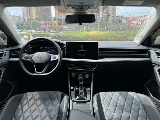 Volkswagen Sagitar — Фото автомобиля 13