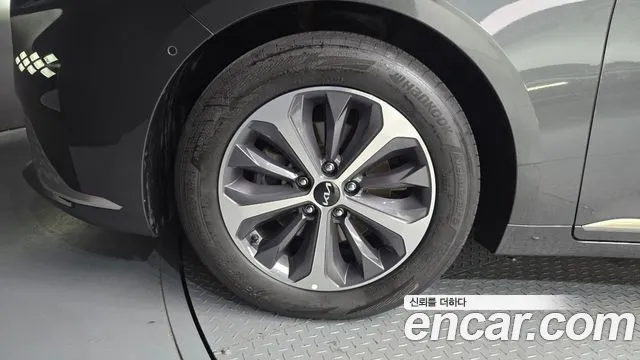 Kia K8 Noblesse — Фото автомобиля 5