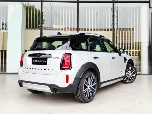 MINI Countryman — Фото автомобиля 5
