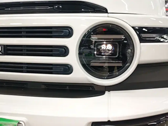 iCAR V23 — Фото автомобиля 23