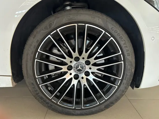 Mercedes-Benz C-Class — Фото автомобиля 15