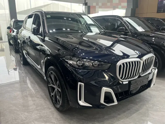 BMW X5 — Фото автомобиля 3