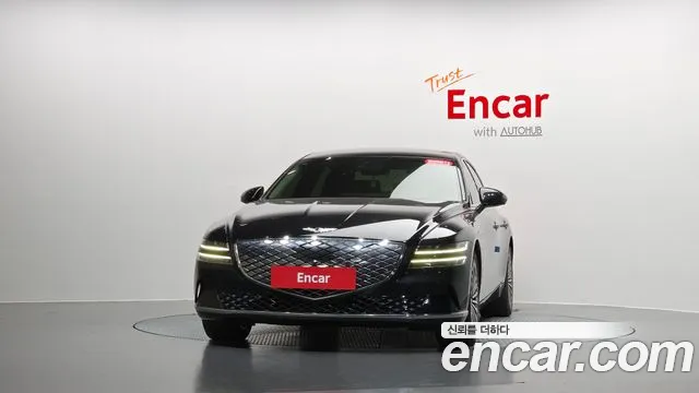 Genesis G80 RG3 — Фото автомобиля 3