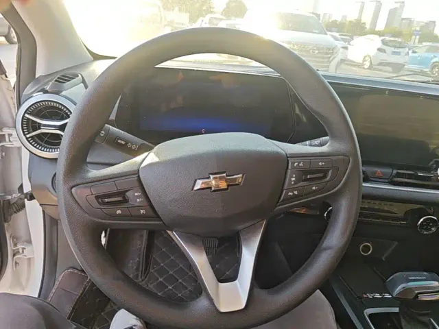 Chevrolet Monza — Фото автомобиля 10