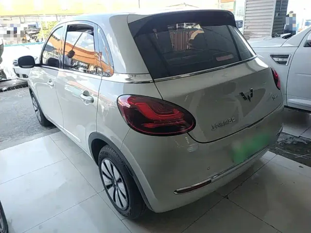 Wuling Bingo — Фото автомобиля 22