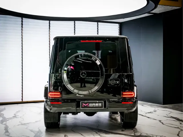 Mercedes-Benz G-Class — Фото автомобиля 3
