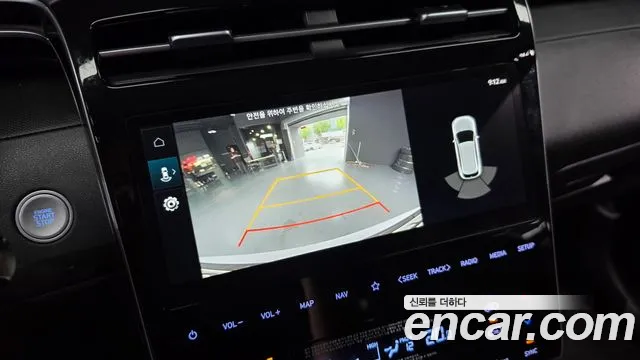 Hyundai Tucson Tucson (NX4) Дизель 2.0 2WD — Фото автомобиля 4