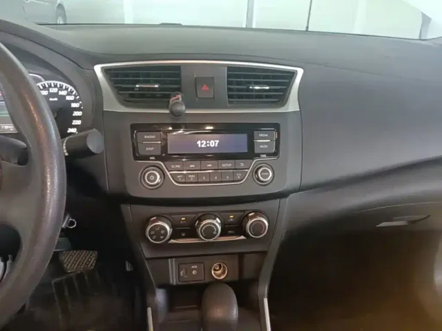 Nissan Sylphy — Фото автомобиля 12