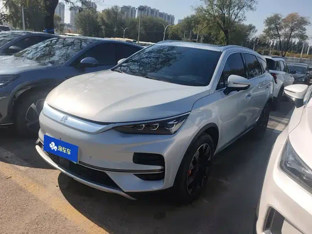 Фотография автомобиля — BYD Tang