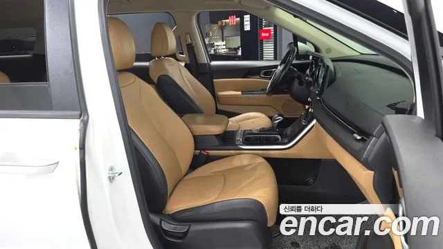 Kia Carnival 4th Gen — Фото автомобиля 11