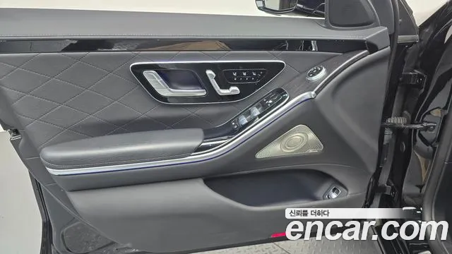 Mercedes-Benz S-Class — Фото автомобиля 13