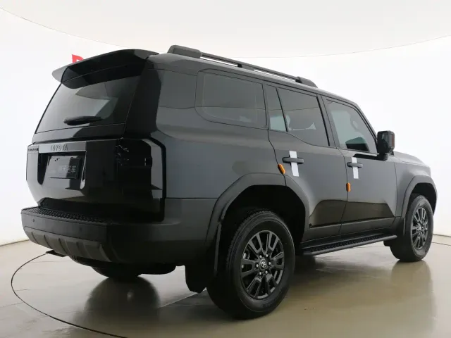 Toyota Prado — Фото автомобиля 14