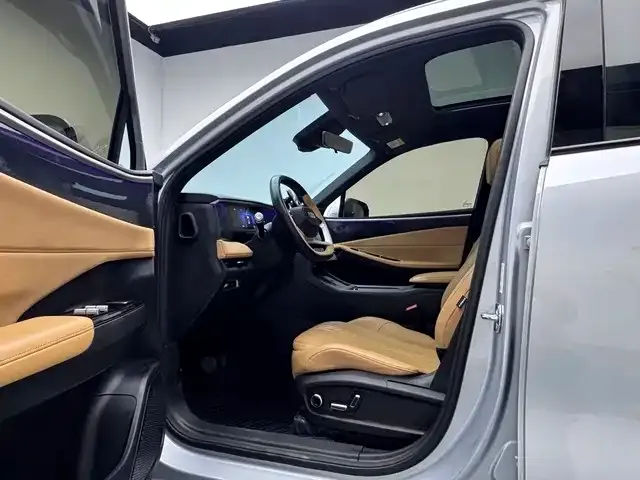 Geely Galaxy L7 — Фото автомобиля 15