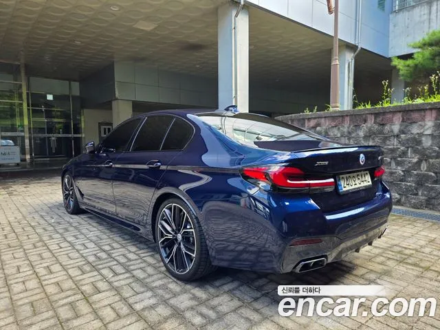 BMW 5-Series 5 серия (G30) — Фото автомобиля 2