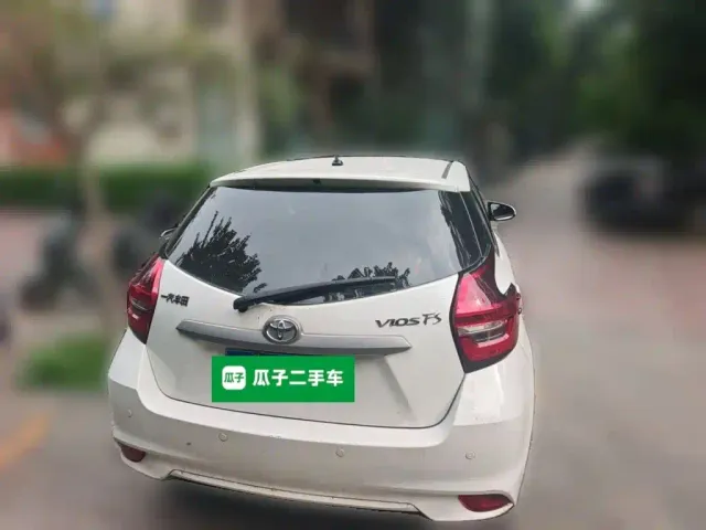Toyota Vios FS — Фото автомобиля 5