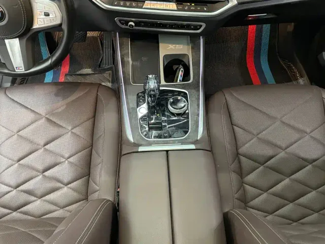 BMW X5 — Фото автомобиля 4
