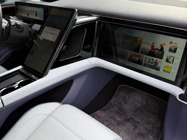 HiPhi HiPhi X 2021 Flagship Edition 6-Seater — Фото автомобиля 14