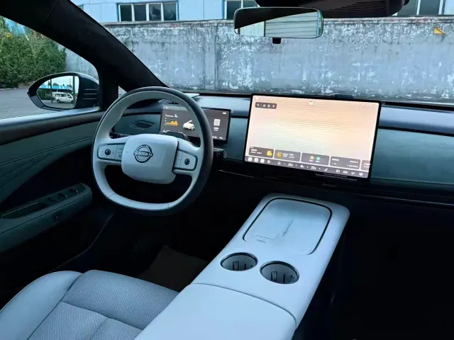 Nissan N7 — Фото автомобиля 18