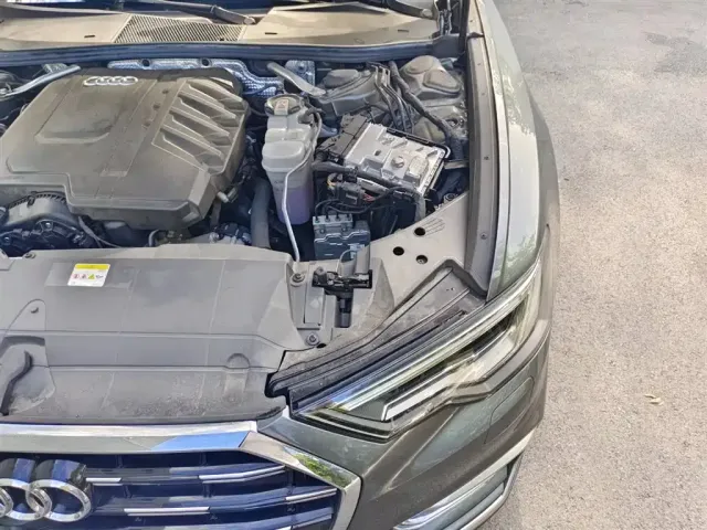 Audi A6L — Фото автомобиля 23
