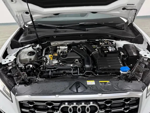 Audi Q2L — Фото автомобиля 8