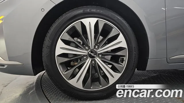 Kia K8 K8 Hybrid — Фото автомобиля 4