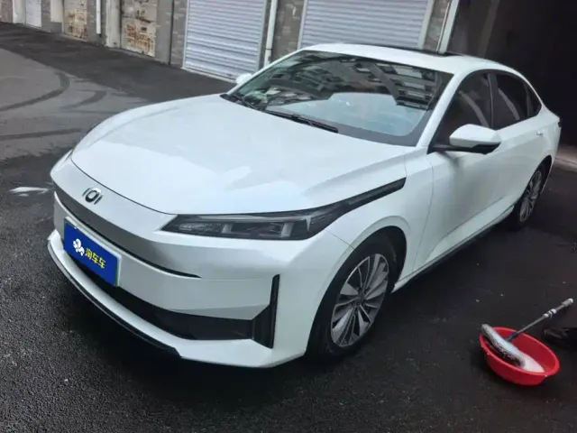 Фотография автомобиля — Changan Qiyuan A05