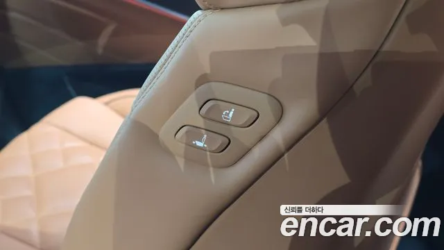 Genesis GV80 — Фото автомобиля 26