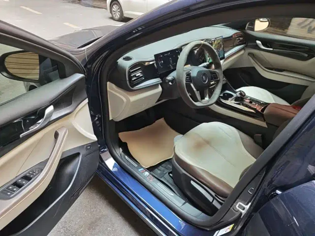 BYD Qin PLUS — Фото автомобиля 15