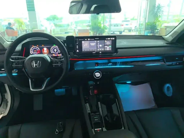 Honda Inspire — Фото автомобиля 9