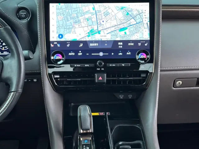 Toyota Alphard — Фото автомобиля 22