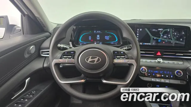 Hyundai Avante CN7 — Фото автомобиля 13