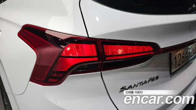 Hyundai Santa Fe Santa Fe (New) — Фото автомобиля 23