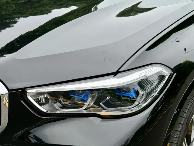 BMW X5 — Фото автомобиля 4
