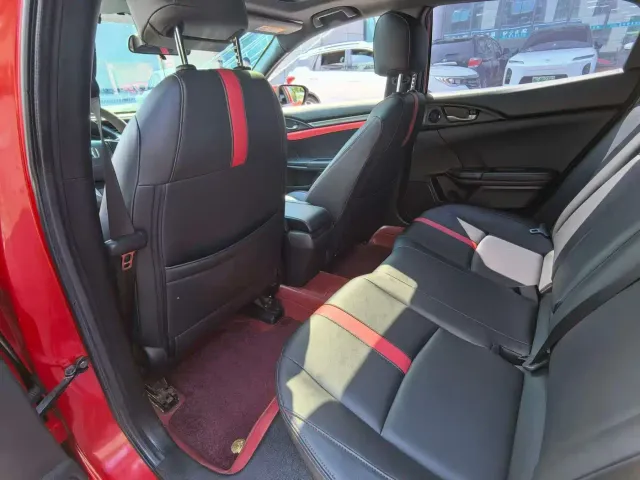 Honda Civic — Фото автомобиля 7
