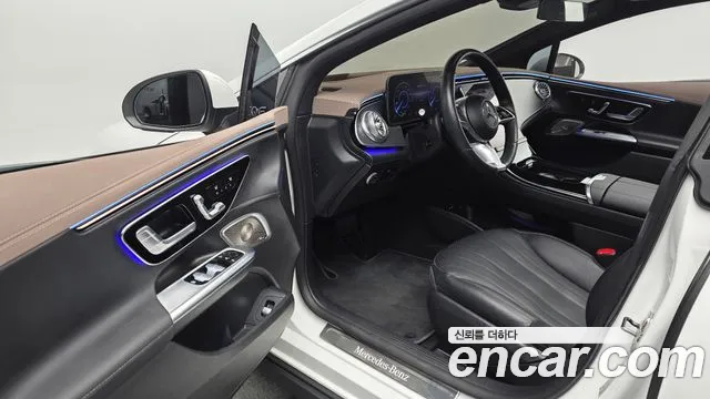 Mercedes-Benz EQE V295 — Фото автомобиля 15