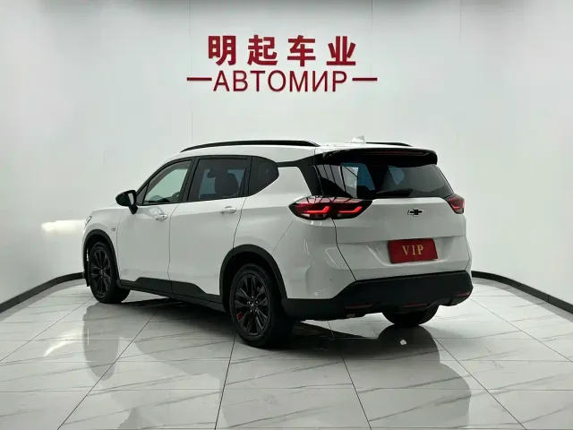 Chevrolet Orlando — Фото автомобиля 7