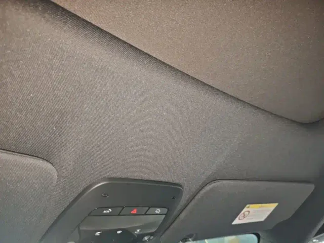 Volvo XC70 Plug-in Hybrid — Фото автомобиля 17