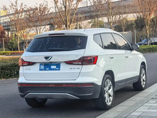 Jetta VS5 — Фото автомобиля 6
