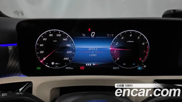 Mercedes-Benz A-Class W177 — Фото автомобиля 11